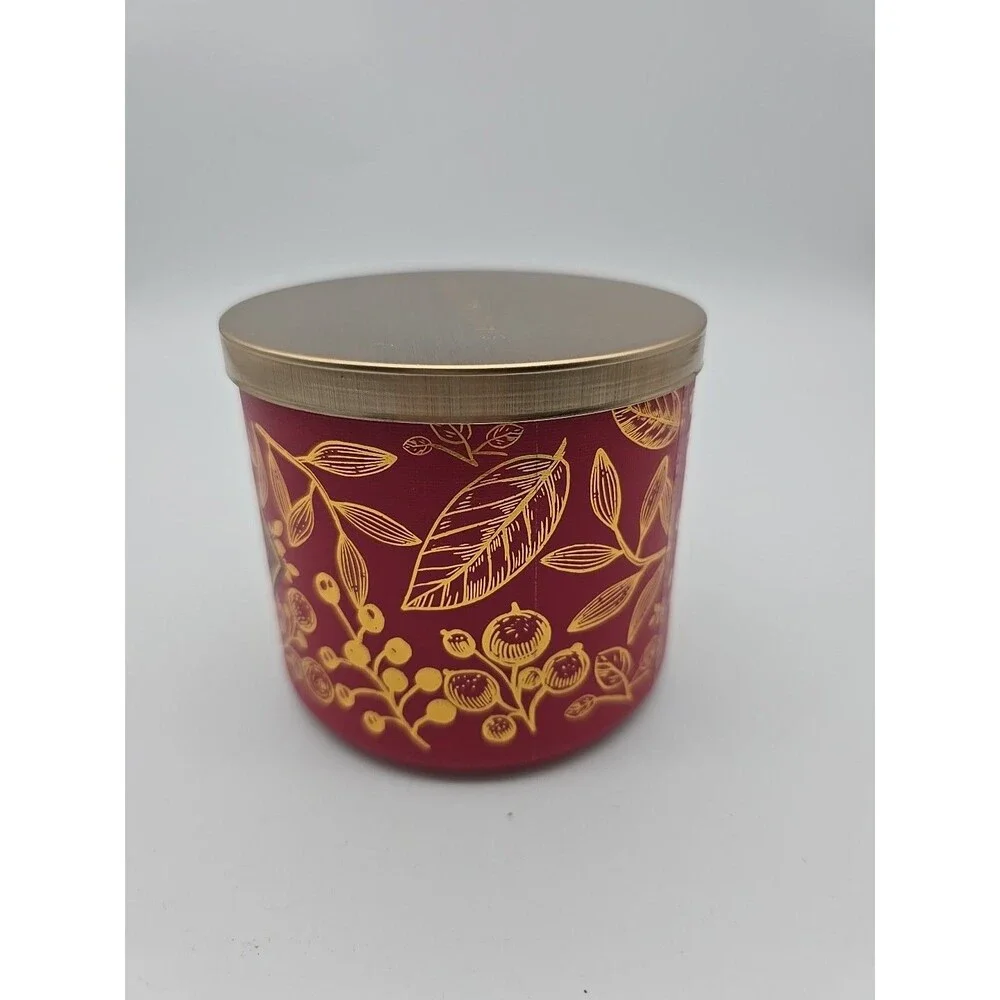 Bath & Body Works 3-Wick Scented Candle in Frosted Cranberry 14.5 oz